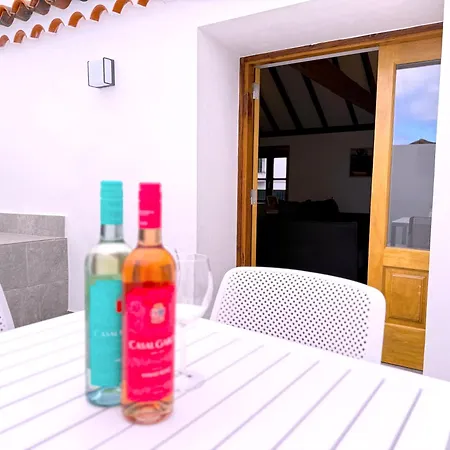 Tropicalidays La Punta Apartment *