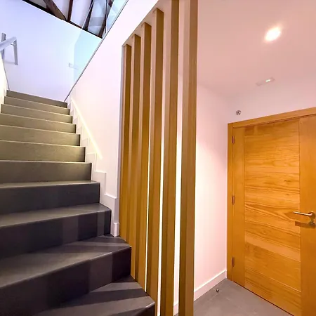 Tropicalidays La Punta Apartamento *